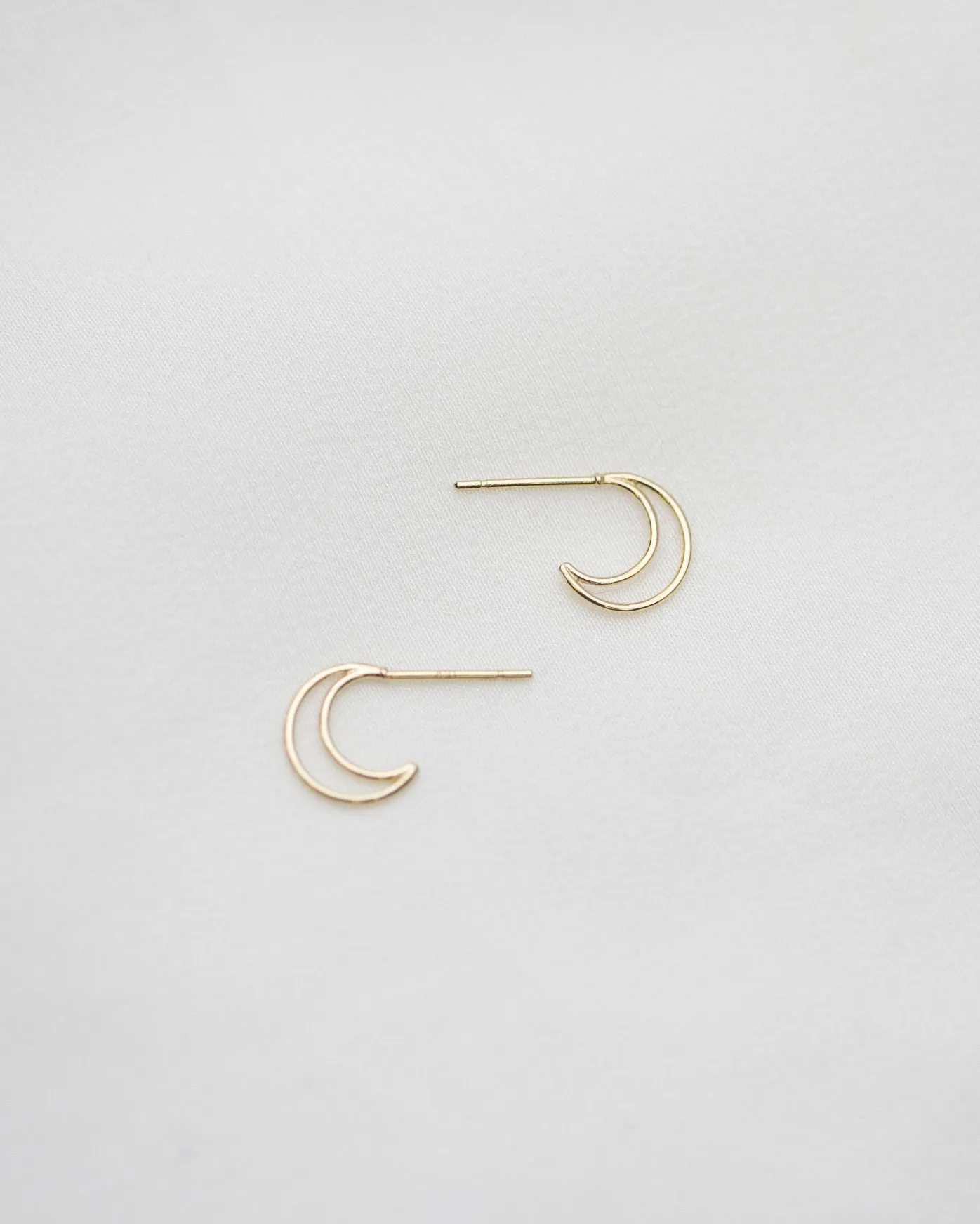 14k Crescent Moon Earrings