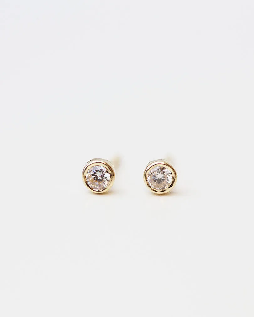 14K Solitaire Stud Earrings