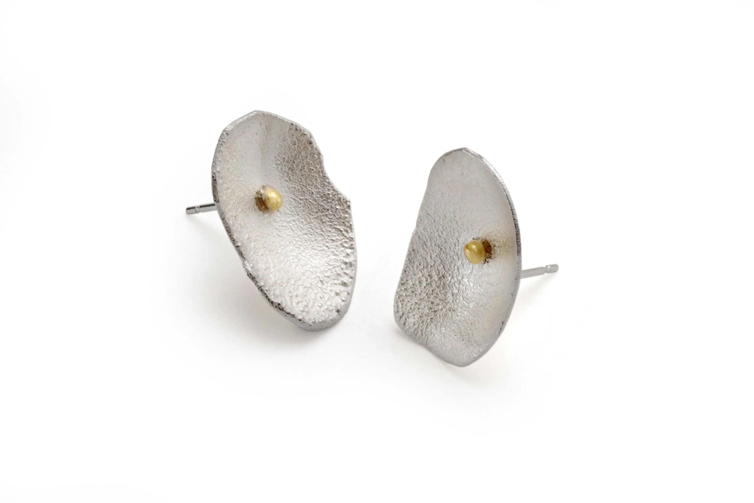 18k Gold Honesty Stud Earrings