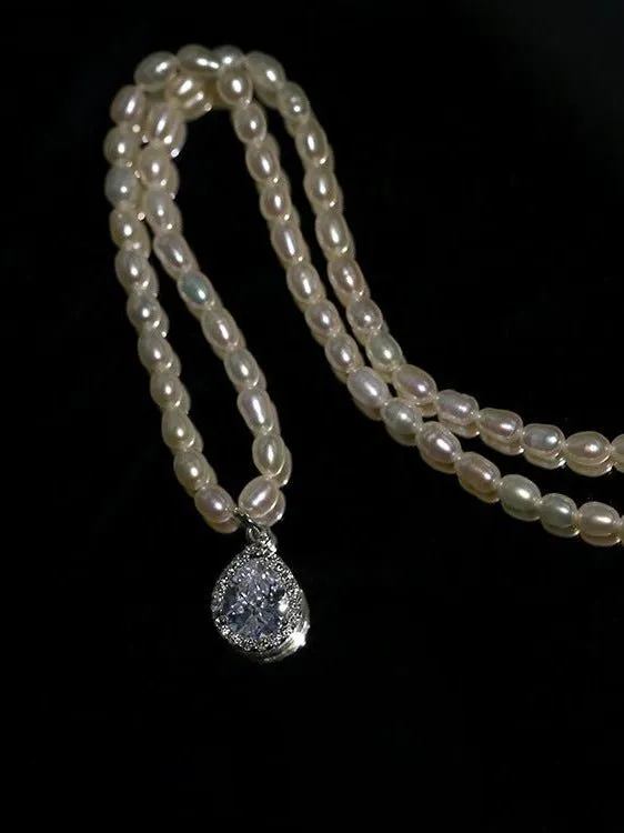 Shiny Zircon Pendant Freshwater Pearl Necklace