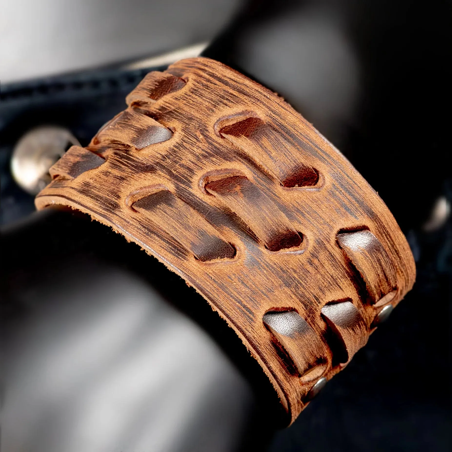 Tomaz Stitched Leather Cuff