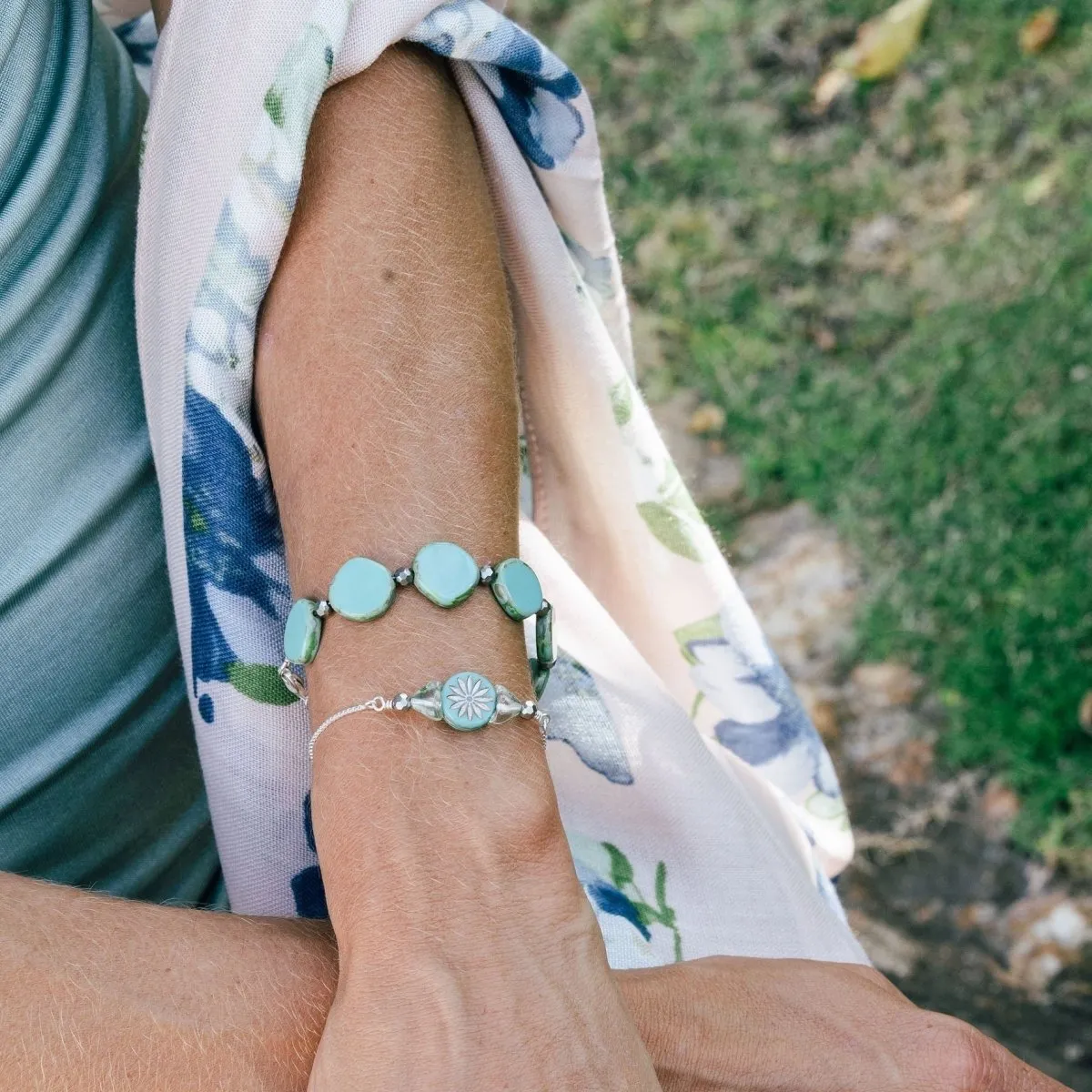 Turquoise Small Circle Glass Beaded Bracelet